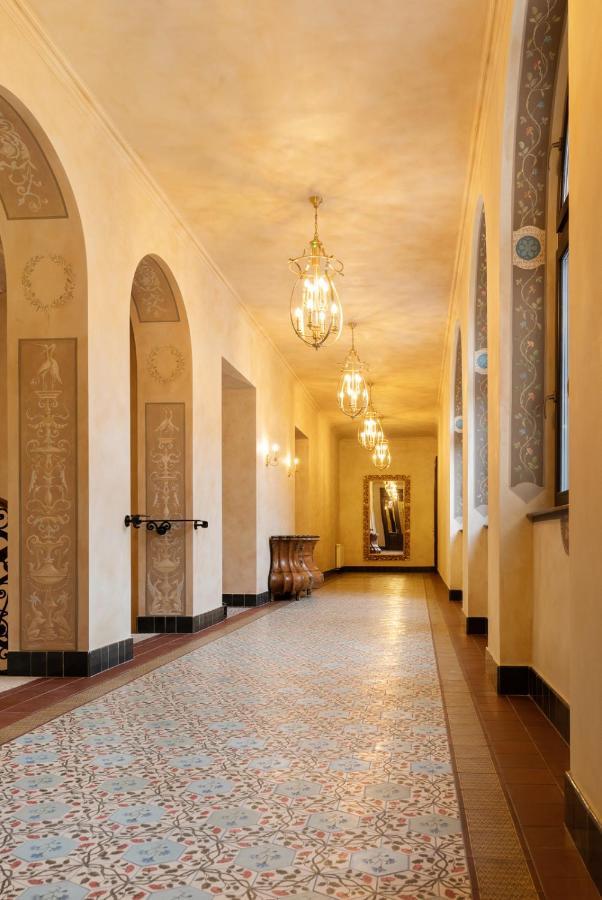 Boutique Hotel Gaia Кечкемет Экстерьер фото